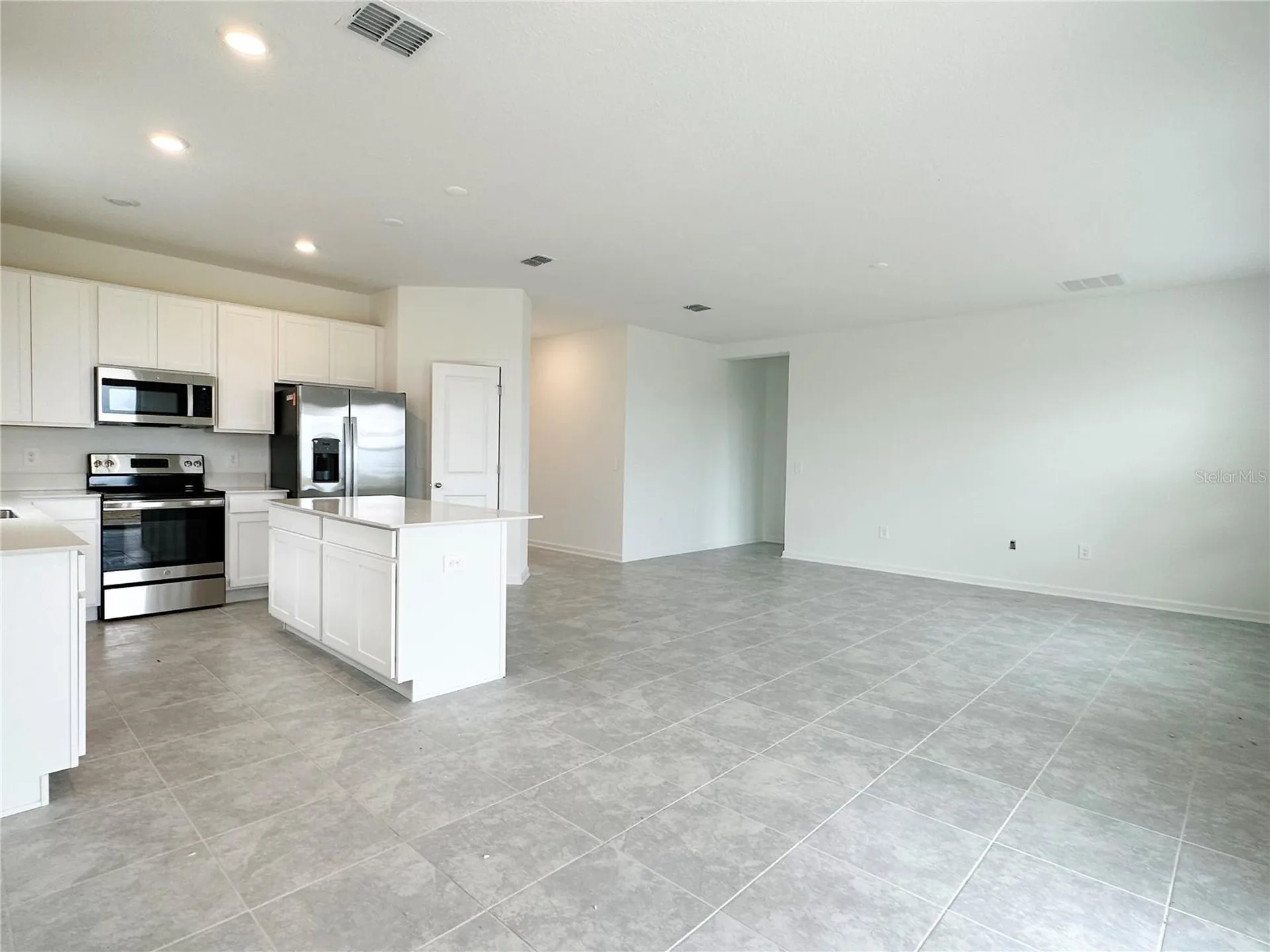 700 Daring Drive Davenport FL 33837