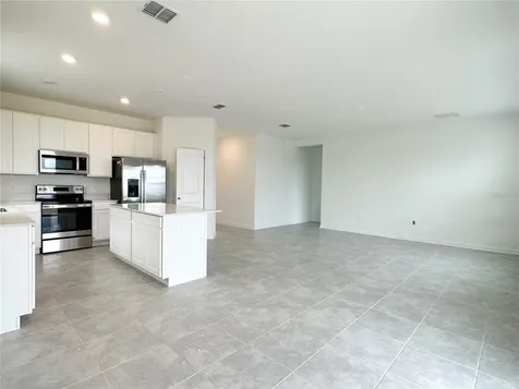 700 Daring Drive Davenport FL 33837
