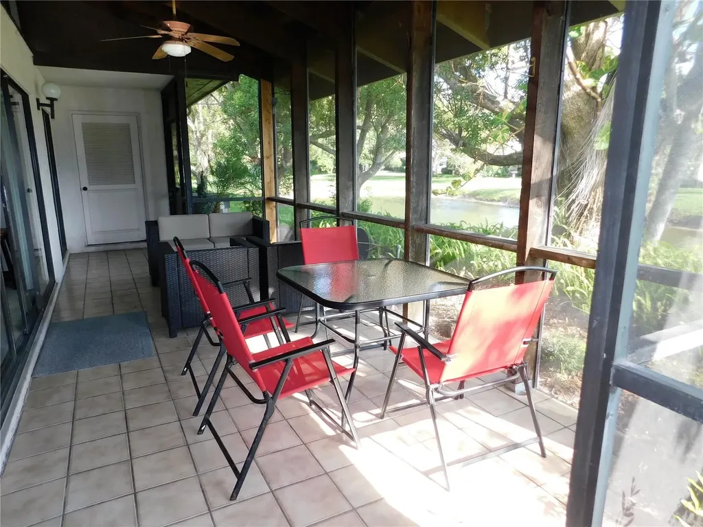 70 Joanne Place Oldsmar FL 34677