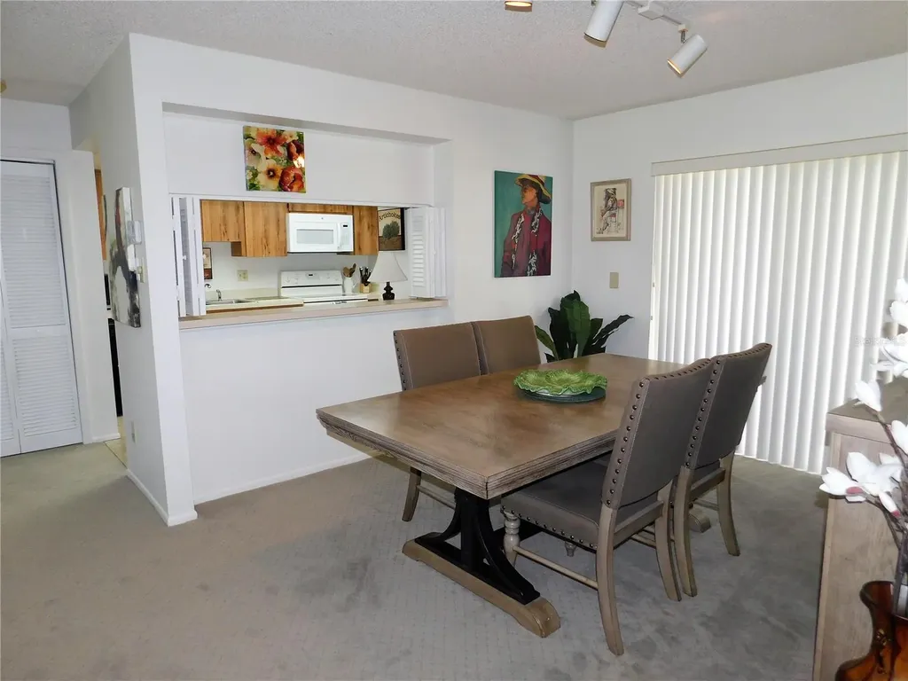 70 Joanne Place Oldsmar FL 34677