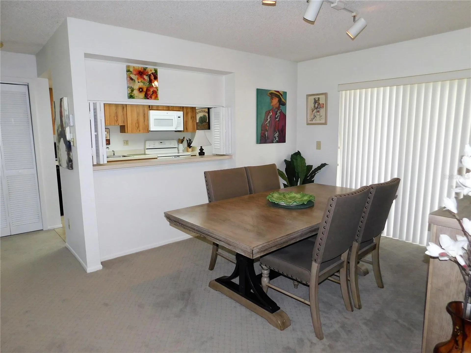 70 Joanne Place Oldsmar FL 34677