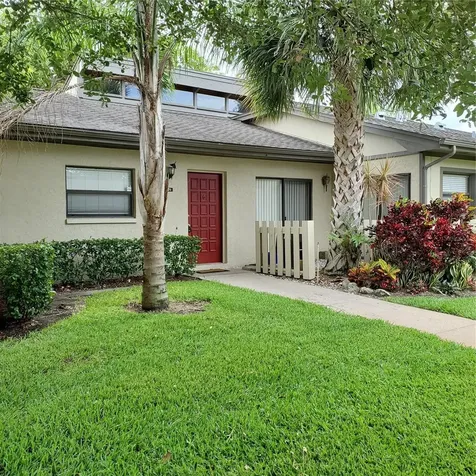 70 Joanne Place Oldsmar FL 34677