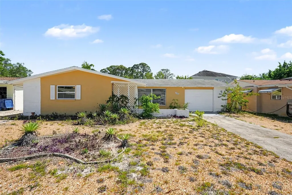 3128 Harvardston Loop Holiday FL 34691