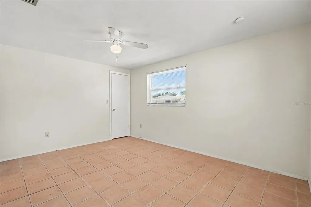 3128 Harvardston Loop Holiday FL 34691