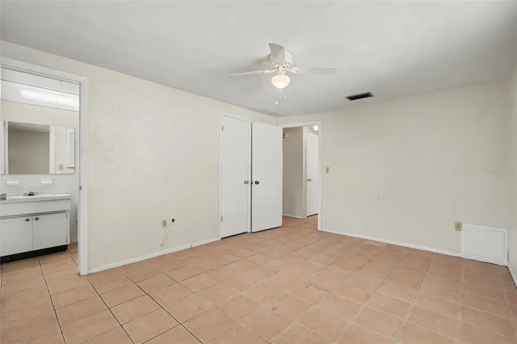3128 Harvardston Loop Holiday FL 34691