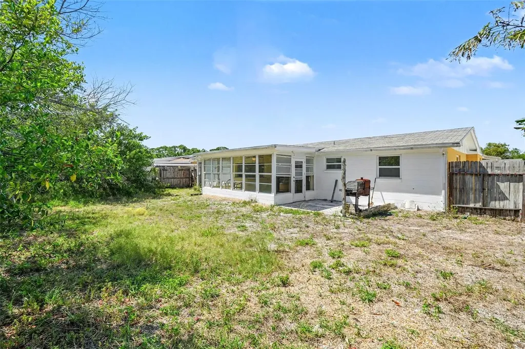 3128 Harvardston Loop Holiday FL 34691