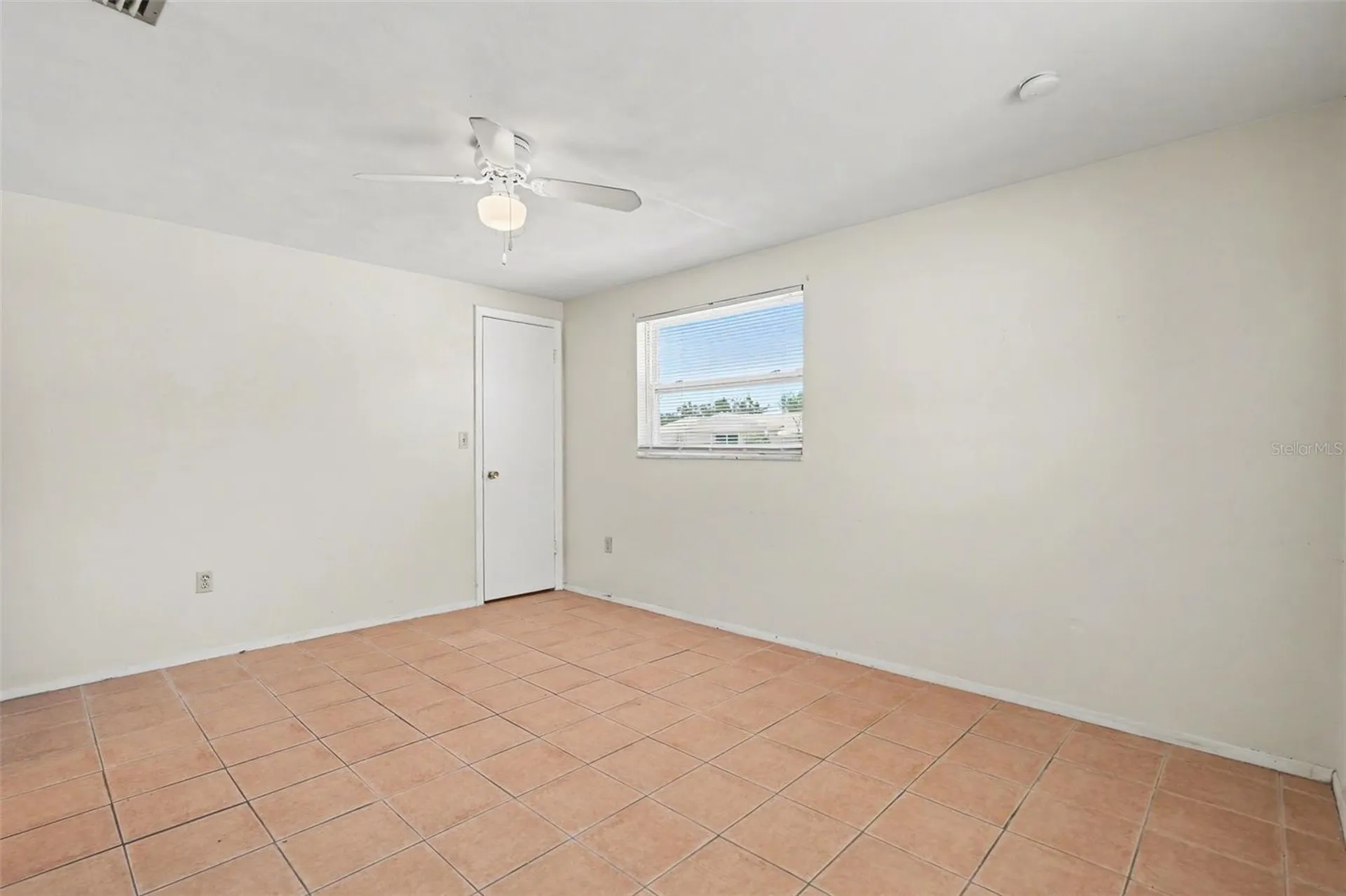 3128 Harvardston Loop Holiday FL 34691