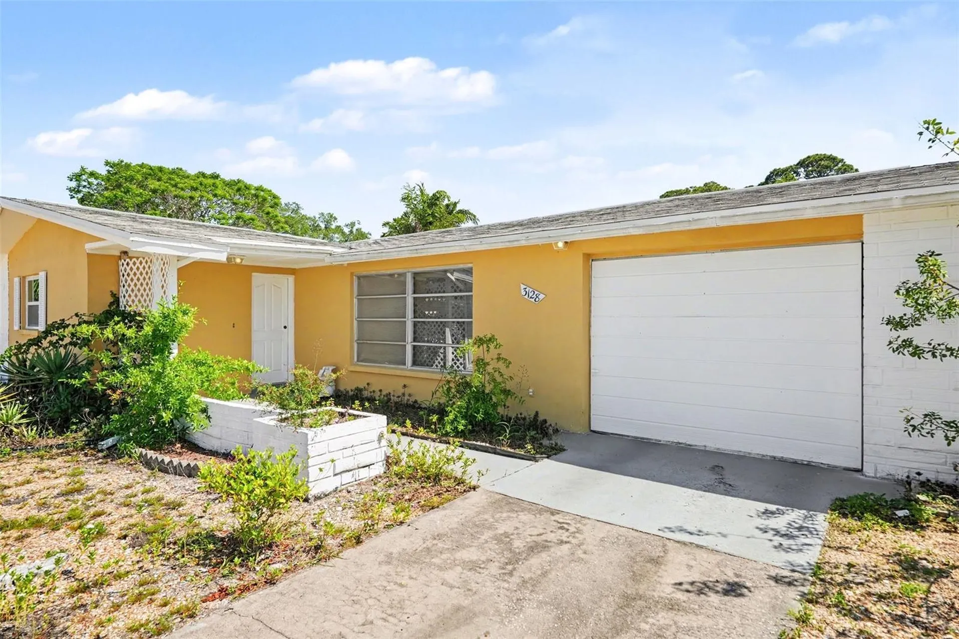 3128 Harvardston Loop Holiday FL 34691