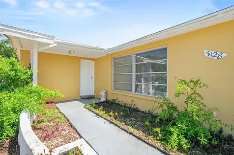 3128 Harvardston Loop Holiday FL 34691