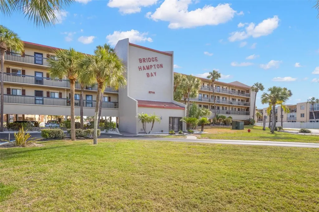 8711 Blind Pass Road St Petersburg FL 33706