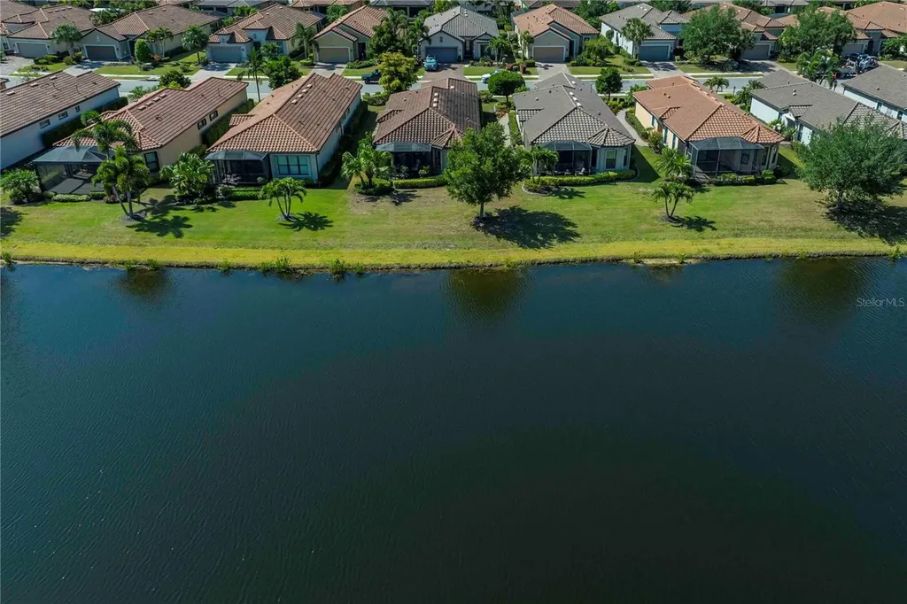 13119 Prima Drive Lakewood Ranch FL 34211