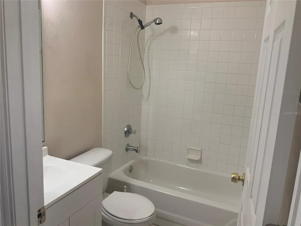 1705 Chatham Circle Apopka FL 32703