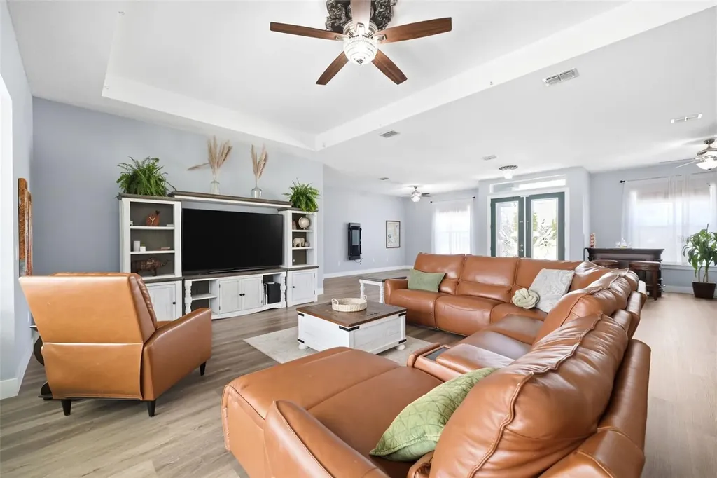 6152 NE 64th Street Silver Springs FL 34488