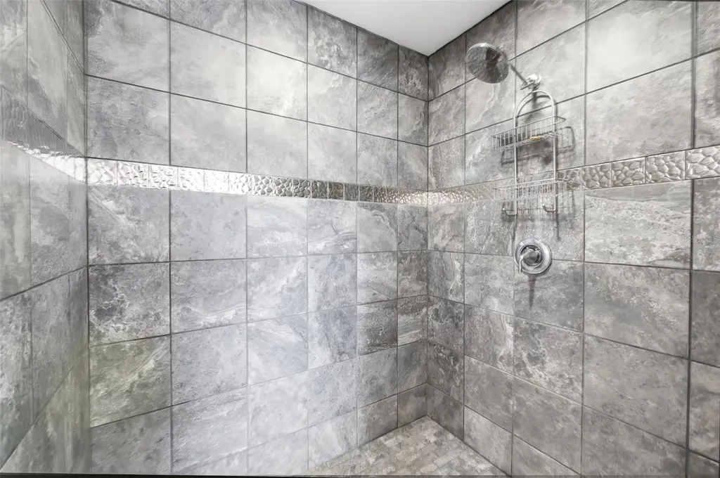 6152 NE 64th Street Silver Springs FL 34488