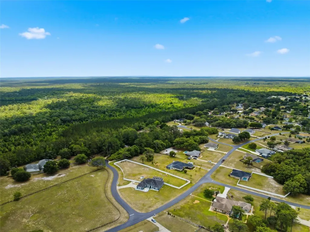 6152 NE 64th Street Silver Springs FL 34488