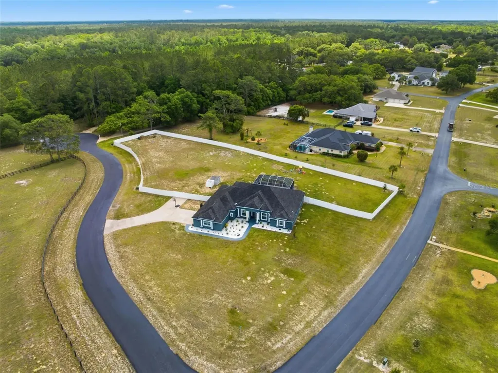 6152 NE 64th Street Silver Springs FL 34488