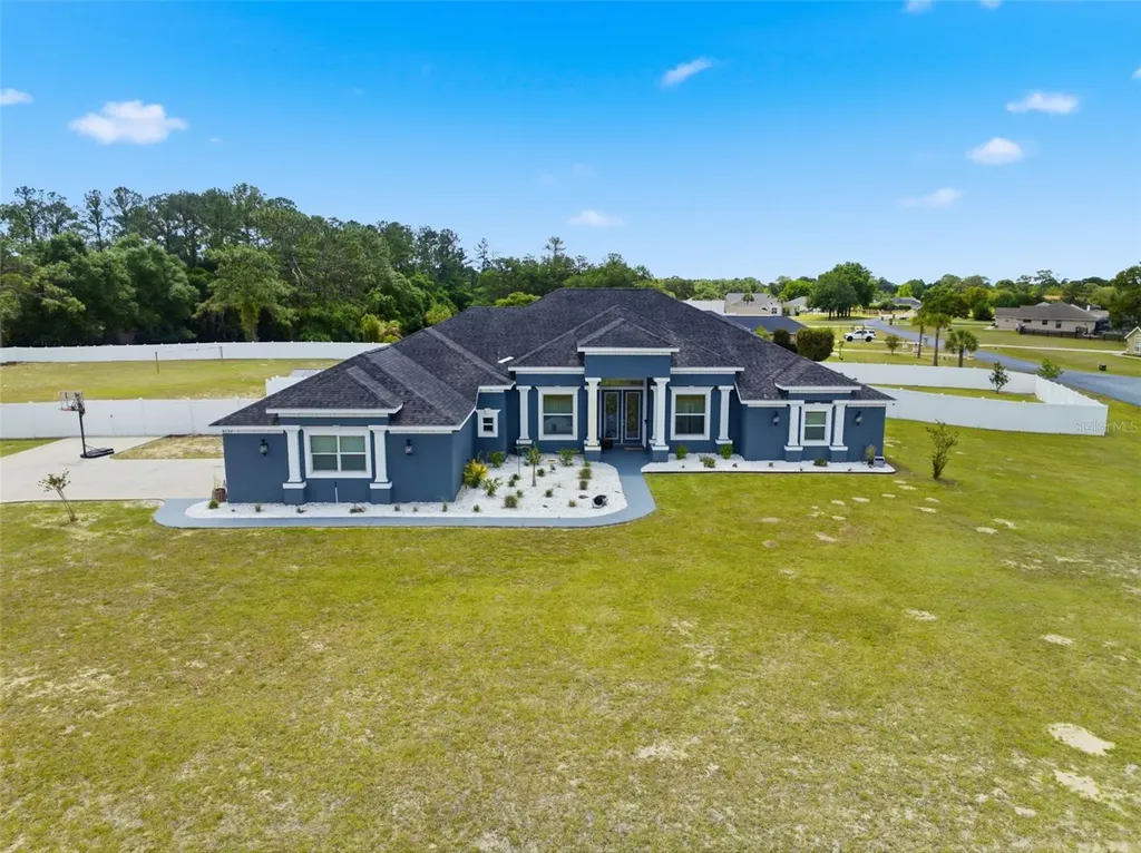 6152 NE 64th Street Silver Springs FL 34488