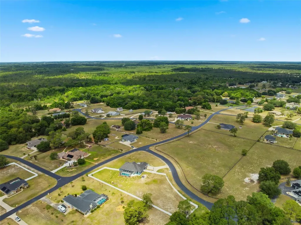 6152 NE 64th Street Silver Springs FL 34488