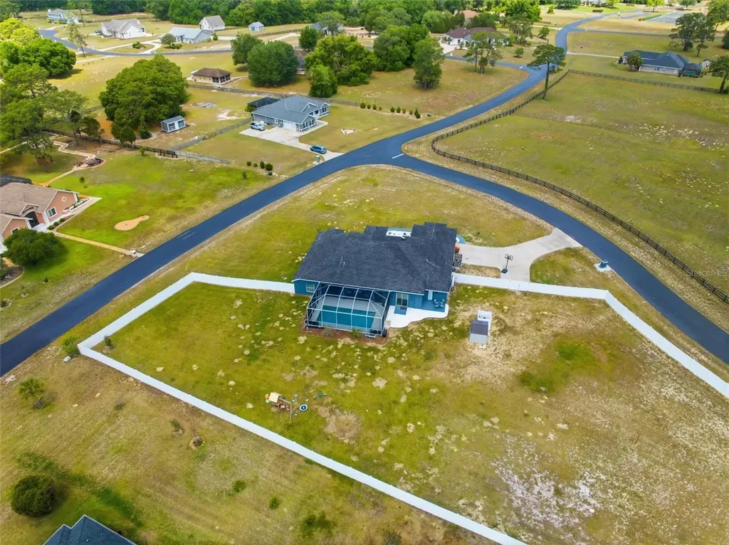 6152 NE 64th Street Silver Springs FL 34488