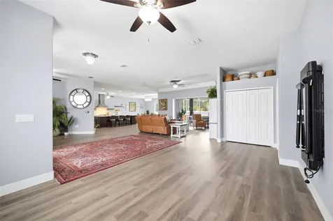 6152 NE 64th Street Silver Springs FL 34488