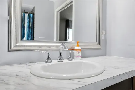 6152 NE 64th Street Silver Springs FL 34488