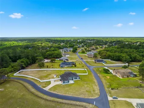 6152 NE 64th Street Silver Springs FL 34488