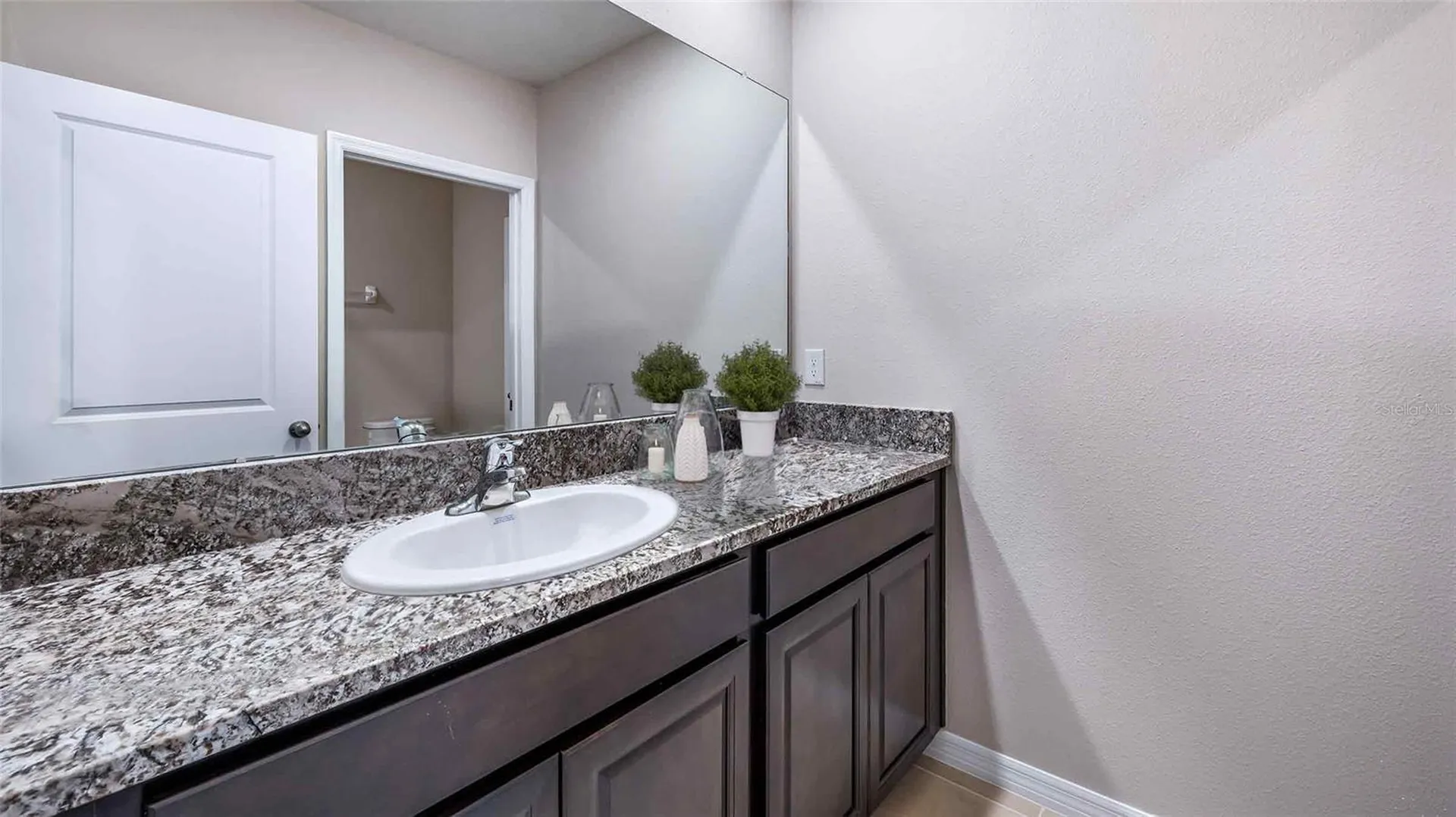 1124 Chasehill Lane Zephyrhills FL 33541