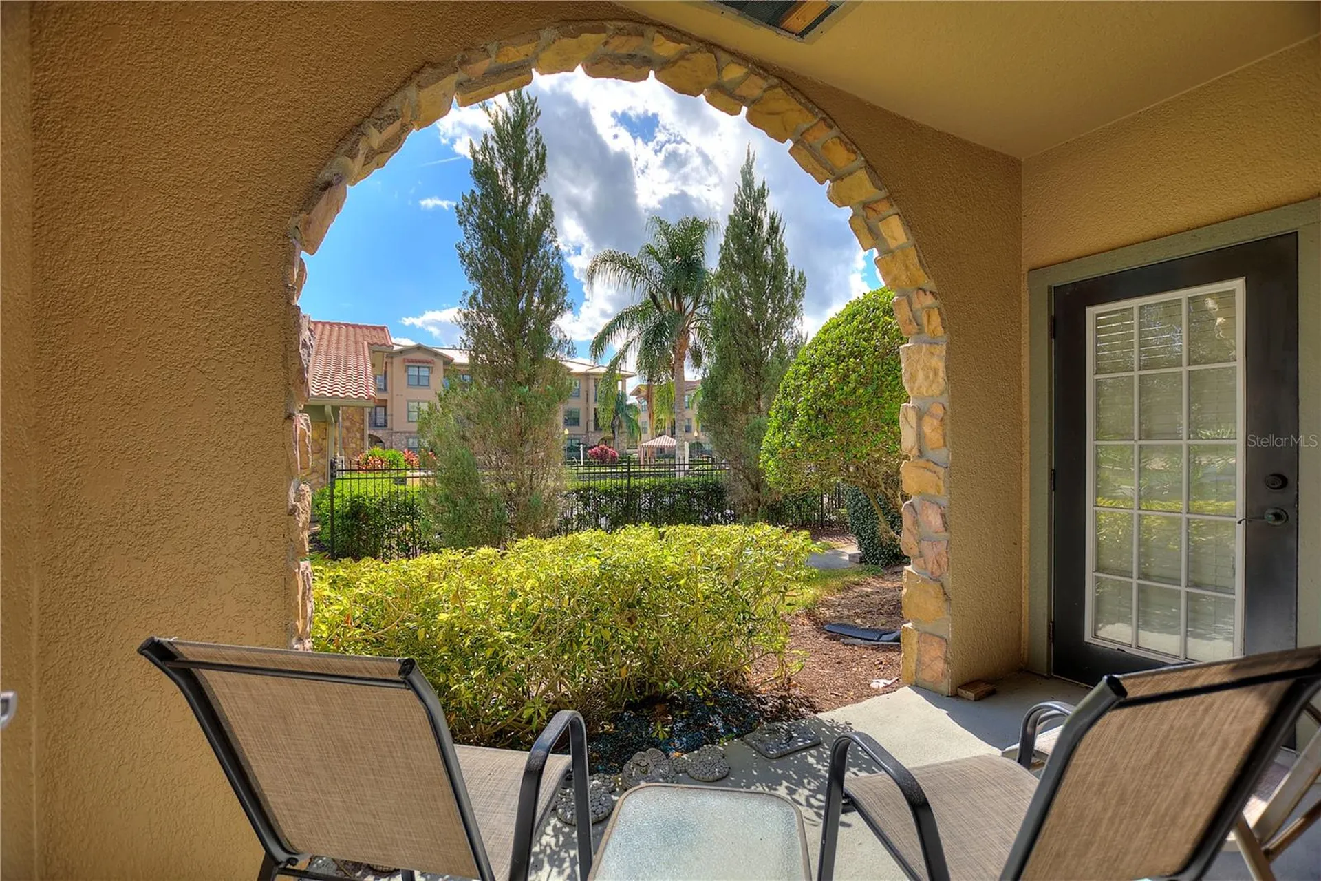 904 Charo Parkway Davenport FL 33897