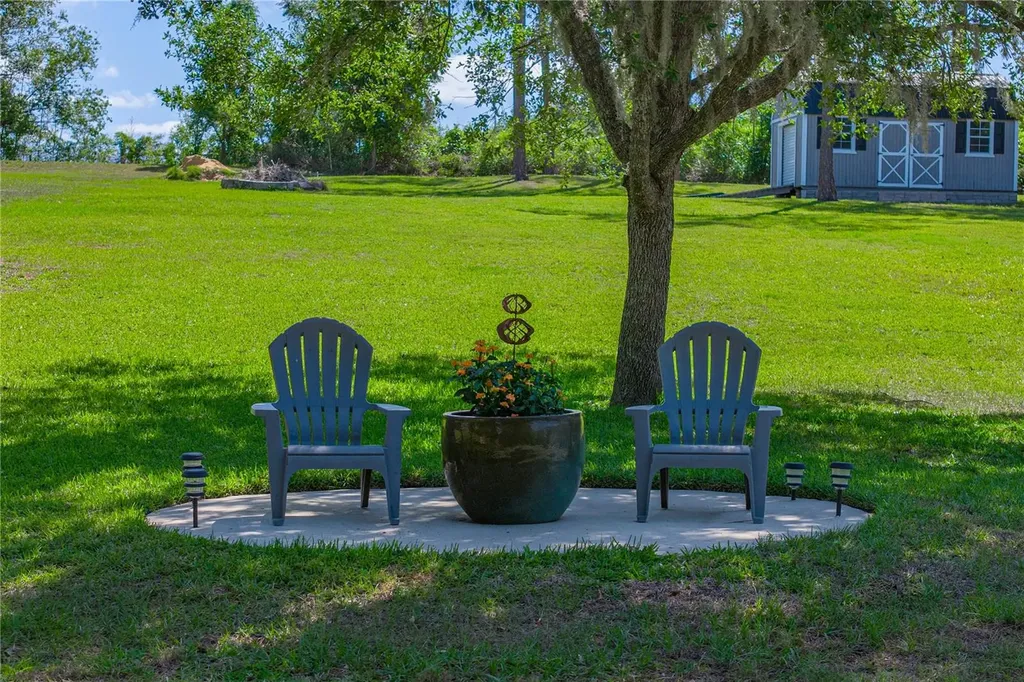 810 Savannah Oaks Drive Brooksville FL 34602
