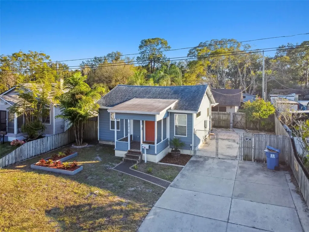 2310 30th Avenue N St Petersburg FL 33713