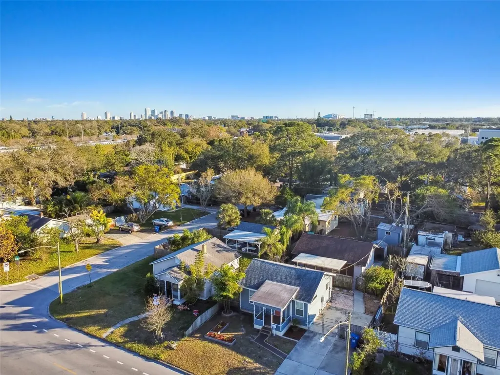 2310 30th Avenue N St Petersburg FL 33713