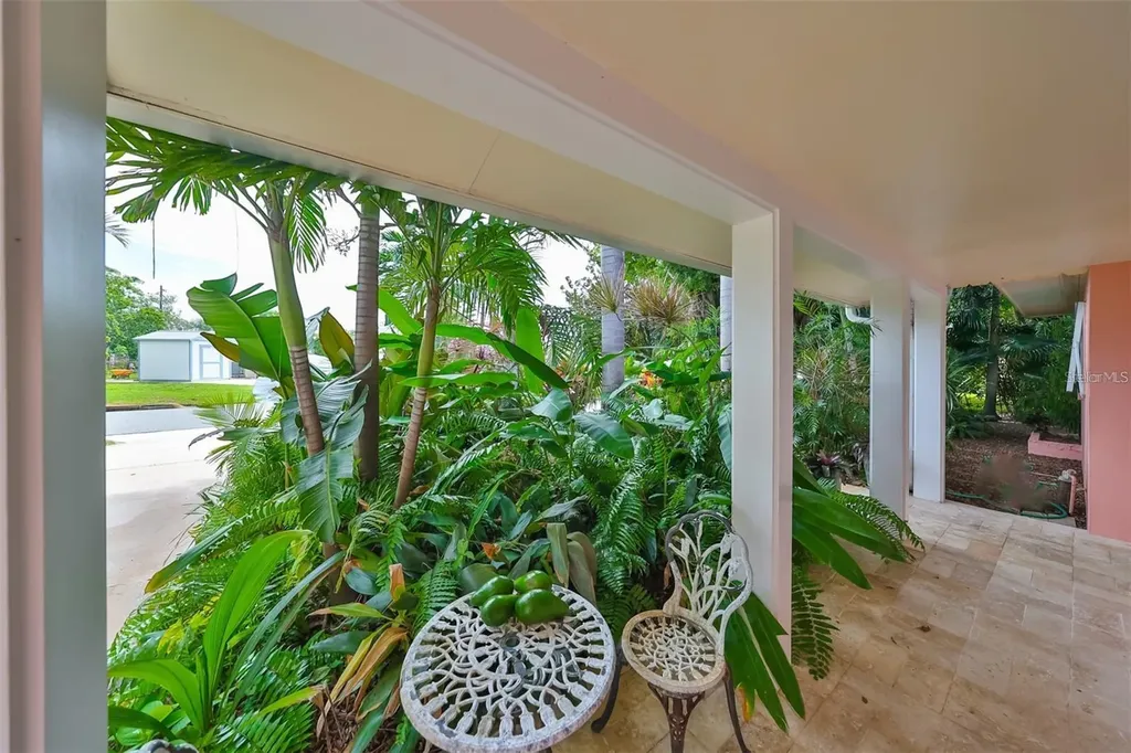 5934 115th Lane Seminole FL 33772
