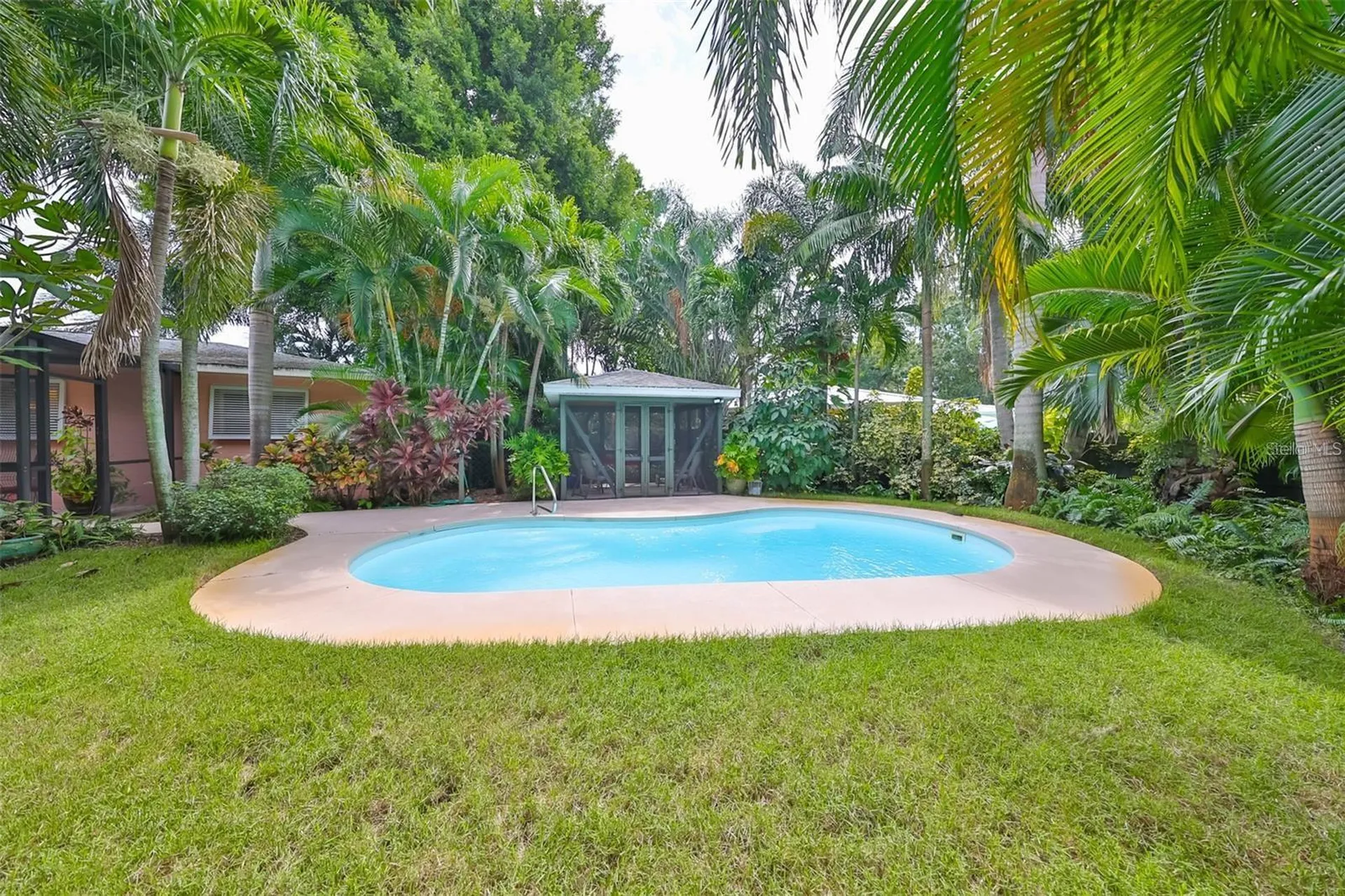 5934 115th Lane Seminole FL 33772