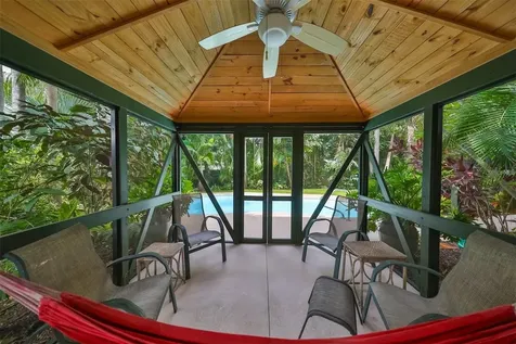 5934 115th Lane Seminole FL 33772