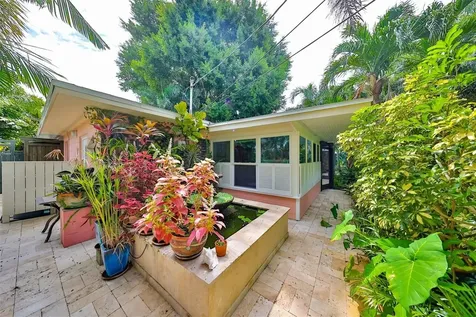 5934 115th Lane Seminole FL 33772