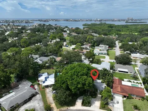 5934 115th Lane Seminole FL 33772