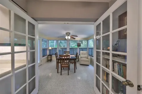 5934 115th Lane Seminole FL 33772