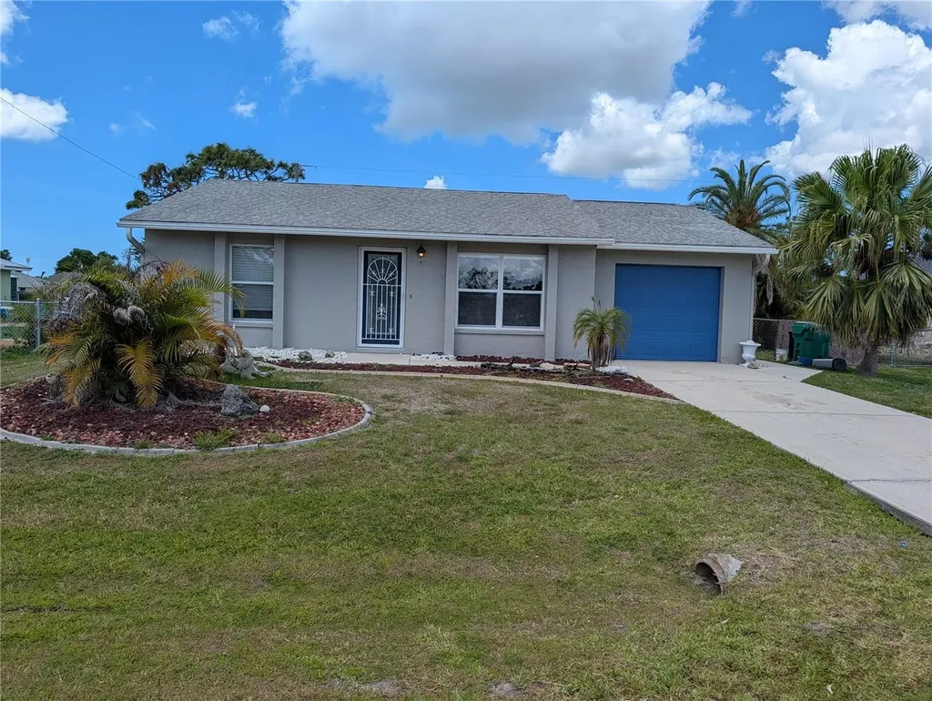 7429 Hart Street Englewood FL 34224