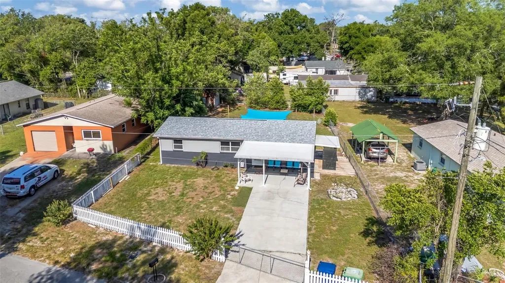 10006 N 17th Street Tampa FL 33612