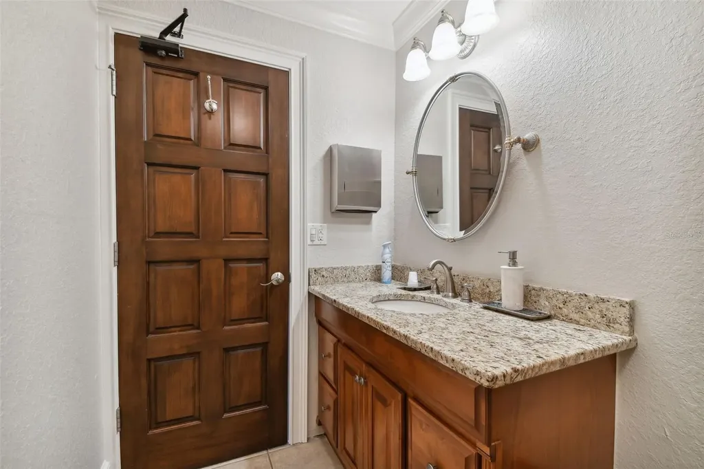 1137 Bartow Road Lakeland FL 33801