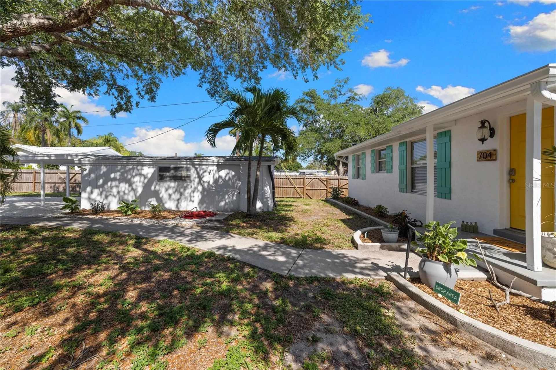 704 69th Avenue W Bradenton FL 34207