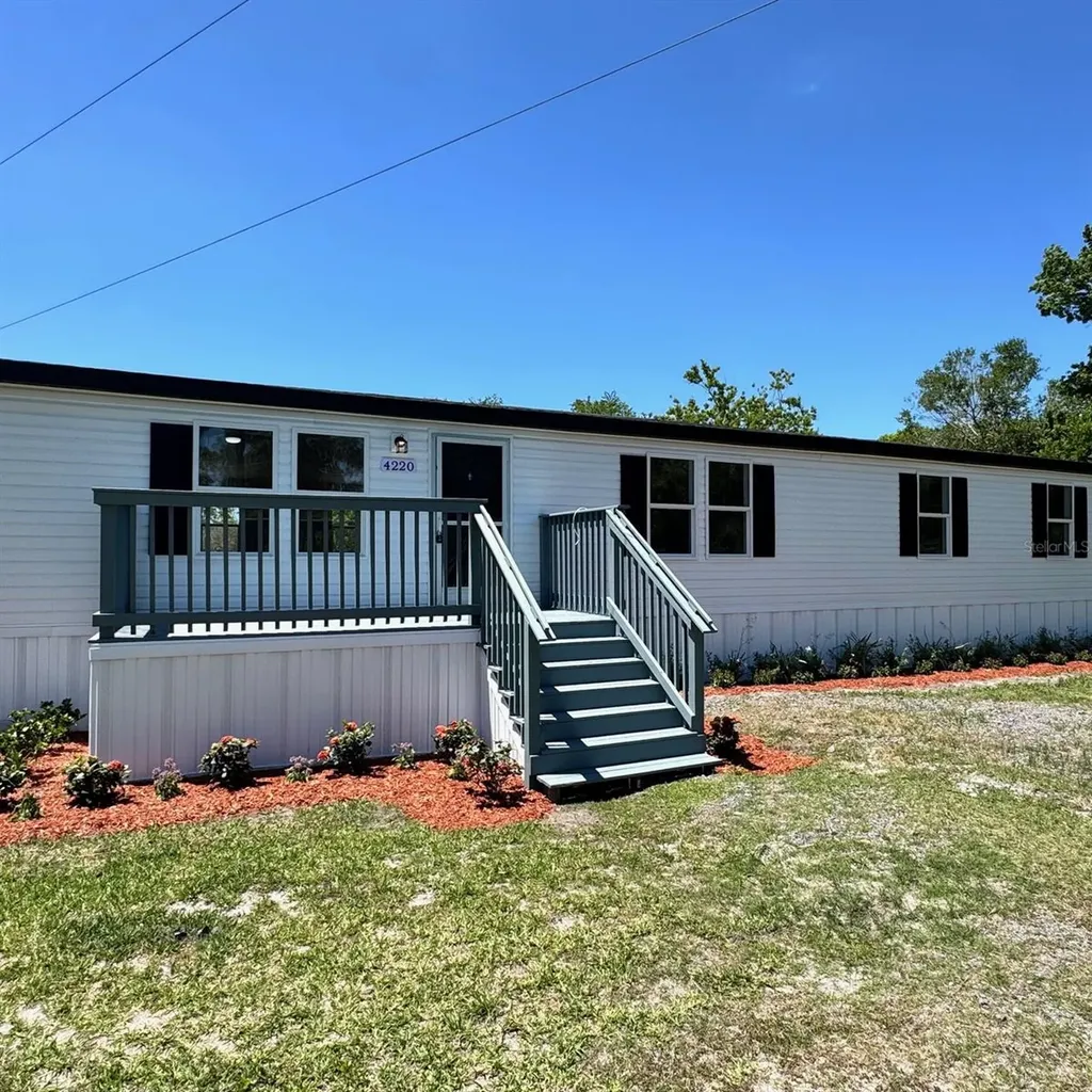 4220 Old Dixie Highway Auburndale FL 33823