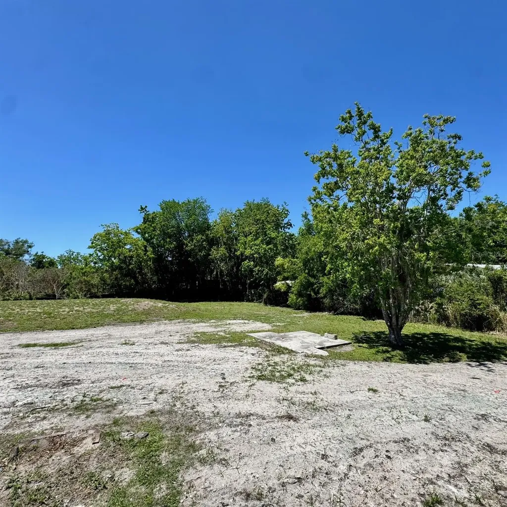 4220 Old Dixie Highway Auburndale FL 33823