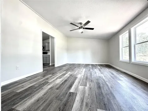 4220 Old Dixie Highway Auburndale FL 33823