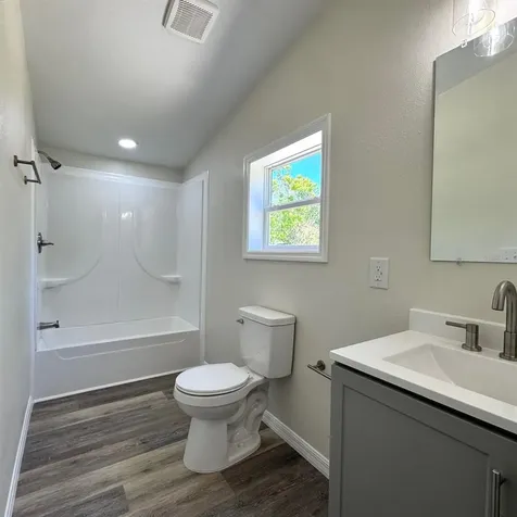 4220 Old Dixie Highway Auburndale FL 33823