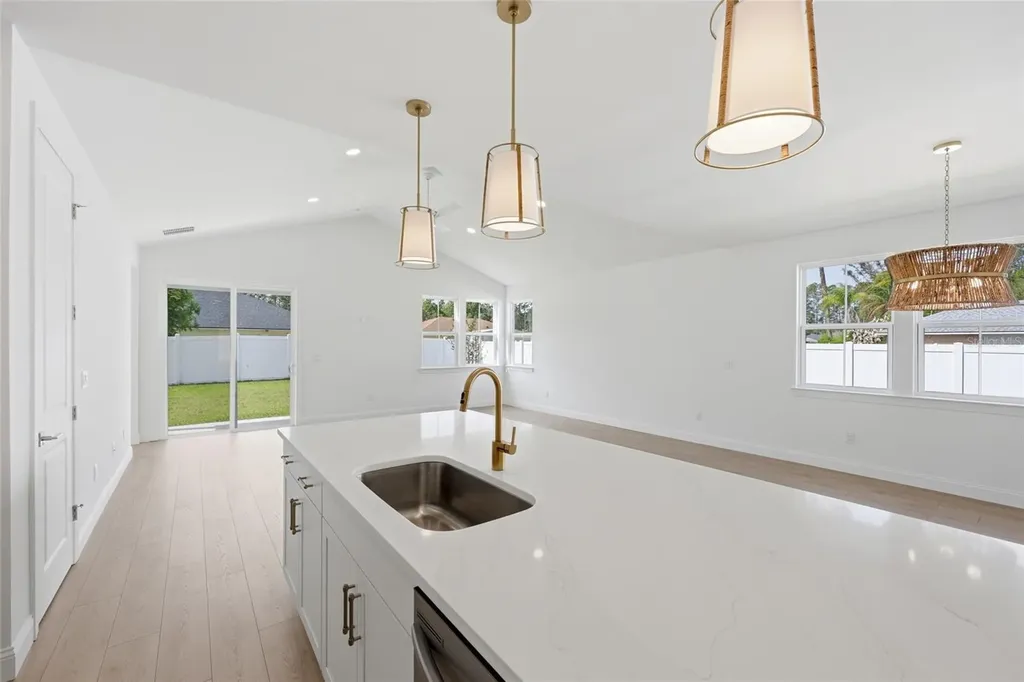5 Reine Place Palm Coast FL 32164