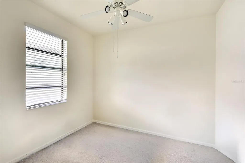 10221 Loch Lomond Drive Bradenton FL 34211