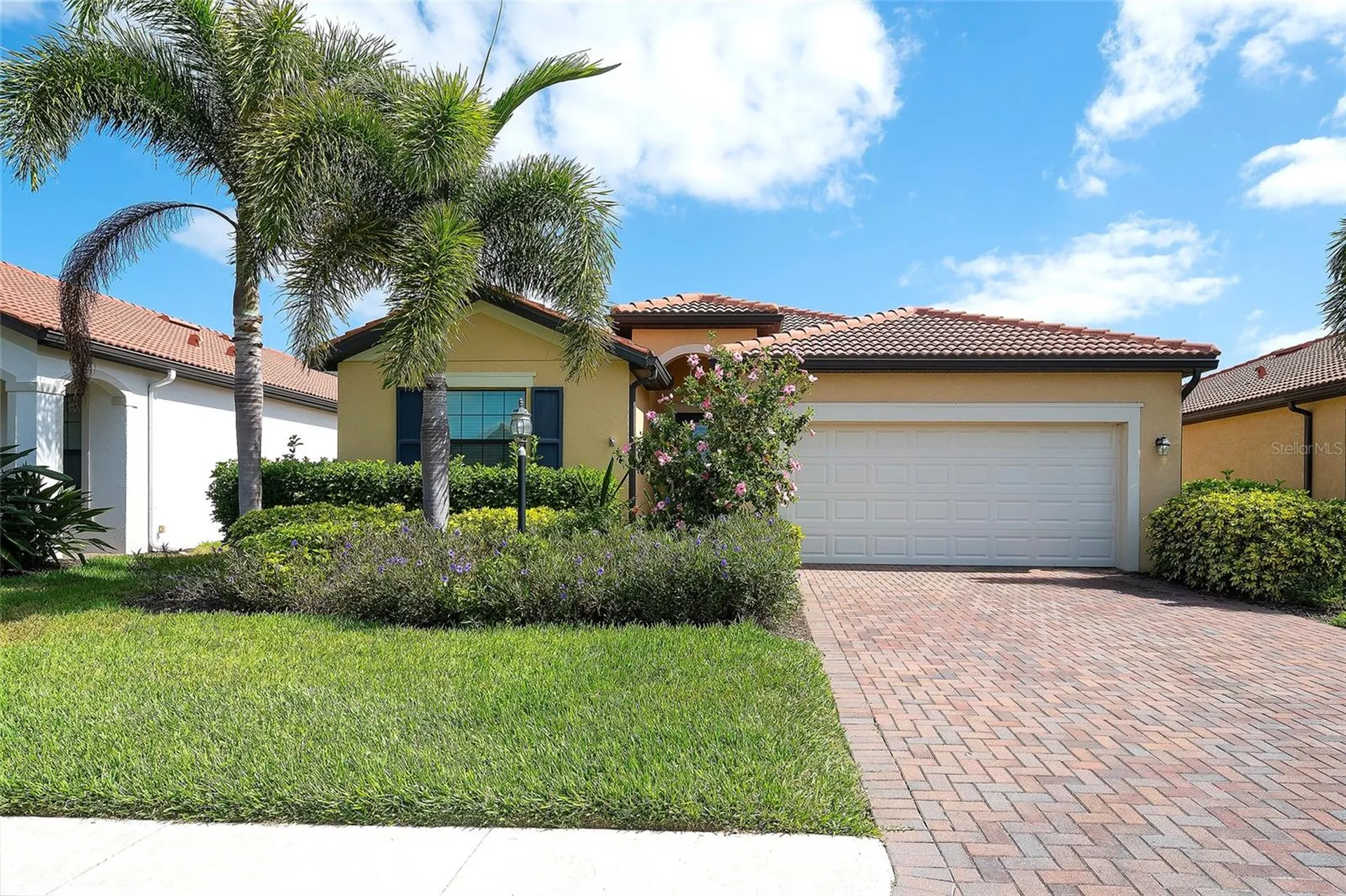 10221 Loch Lomond Drive Bradenton FL 34211