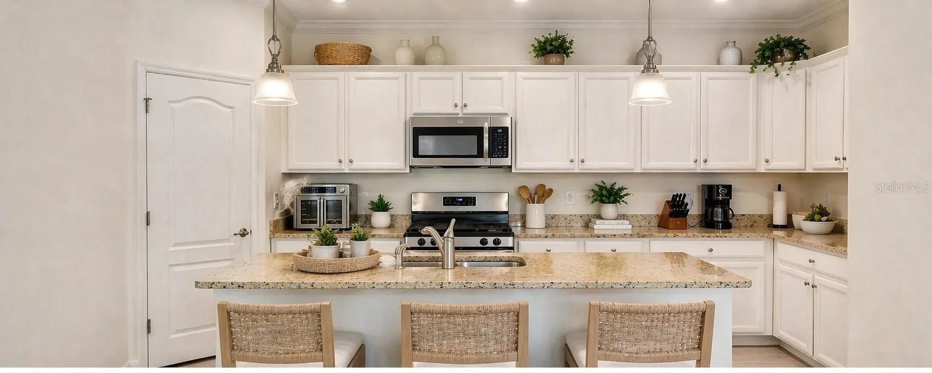 10221 Loch Lomond Drive Bradenton FL 34211