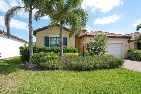 10221 Loch Lomond Drive Bradenton FL 34211